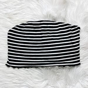 ASOS striped ruffle trim crop top black & white size 4